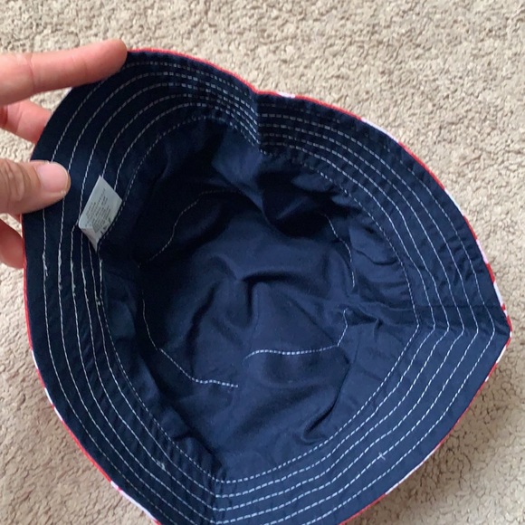 TODDLER Nautical Bucket Hat

UPF 50+ protection. - Picture 7 of 10
